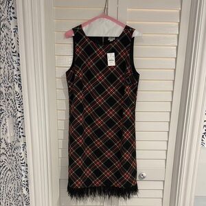 Plaid Sleeveless Dress with Feather Hem